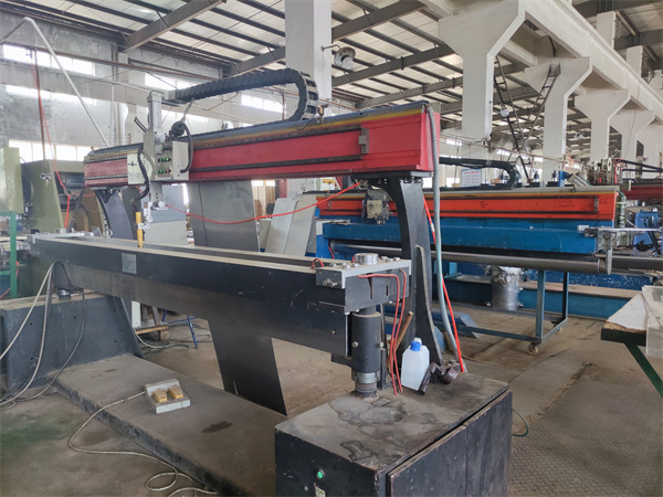 Workshop equipment